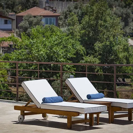 Highclere And (adults Only) ホテル 3*