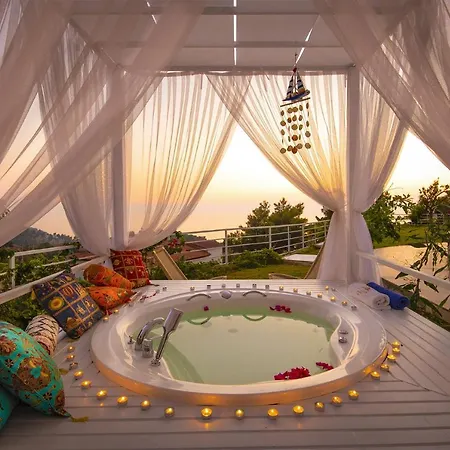 ホテル Highclere And (adults Only)