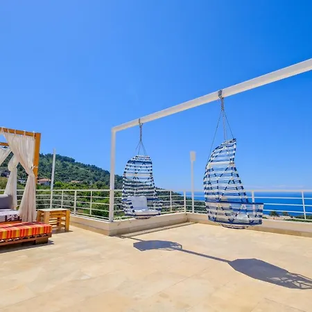 ホテル Highclere And (adults Only)