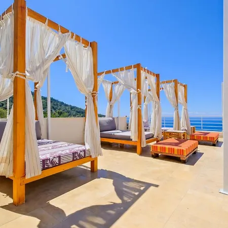 Highclere And (adults Only) 3* Faralya