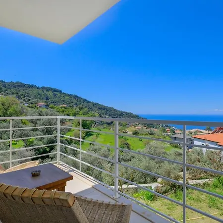 Highclere And (adults Only)