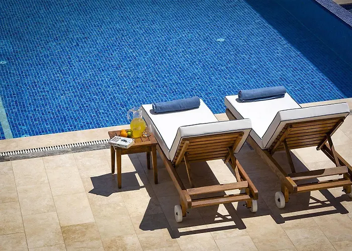 Highclere And (adults Only) Faralya