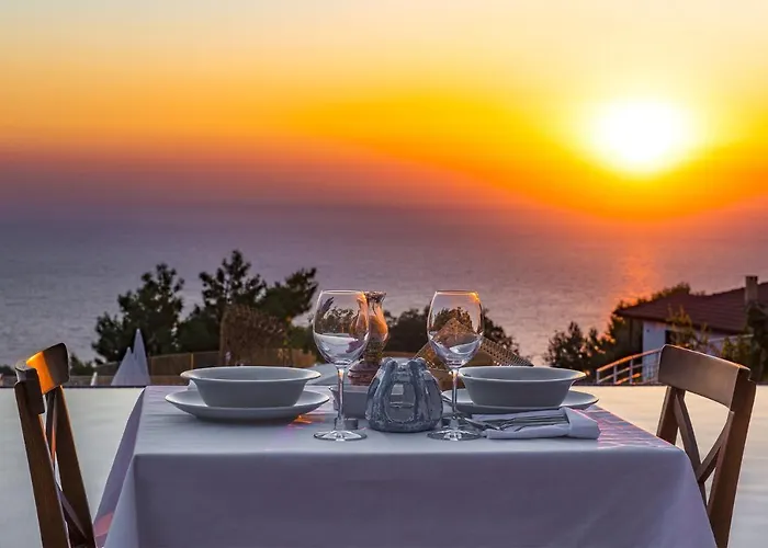 Highclere And (adults Only)