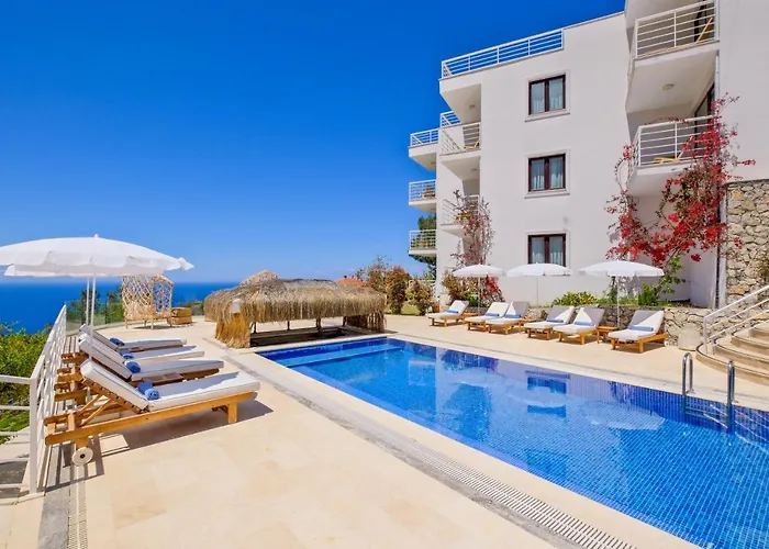 מלון Highclere And (adults Only) פאראליה