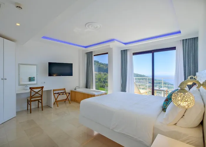 Highclere And (adults Only) Szálloda Faralya