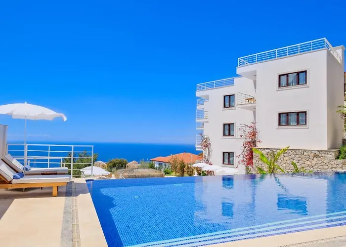 Highclere And (adults Only) מלון