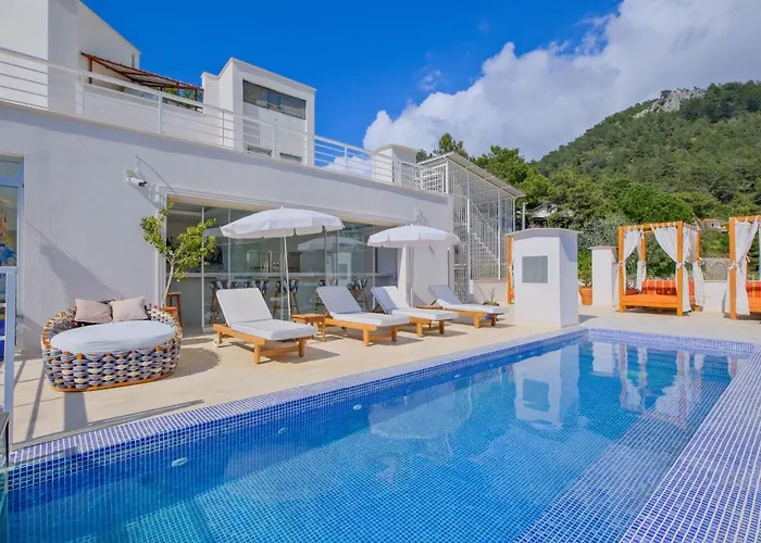 Highclere And (adults Only) 3* Faralya