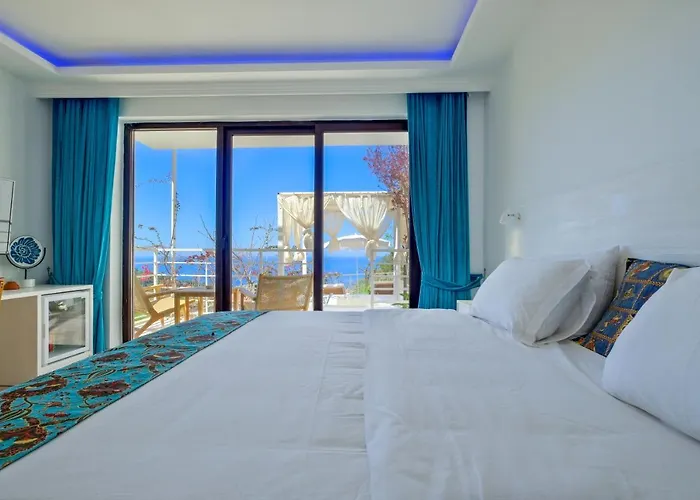 Highclere And (adults Only) 3*