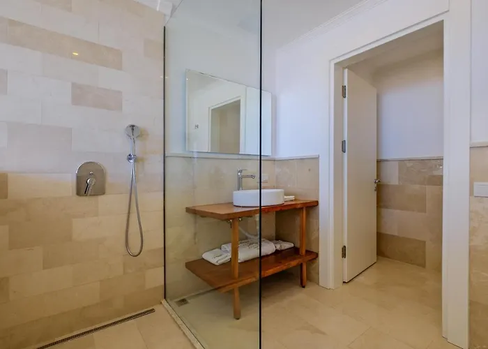 Hotel Highclere And (adults Only)