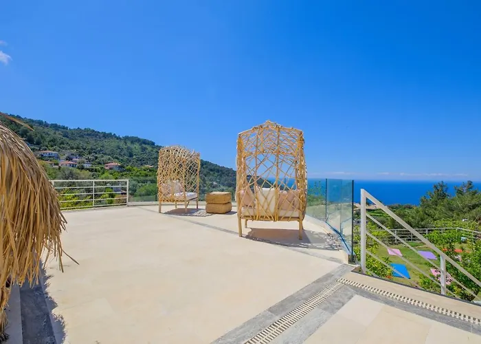 Highclere And (adults Only) Szálloda 3*