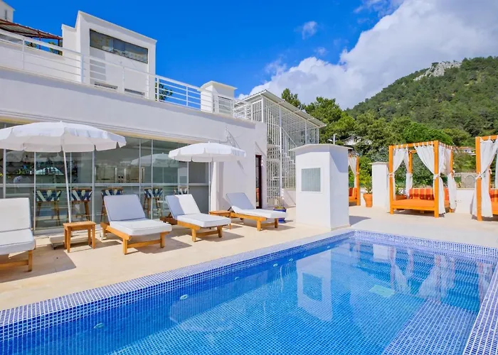 Szálloda Highclere And (adults Only)