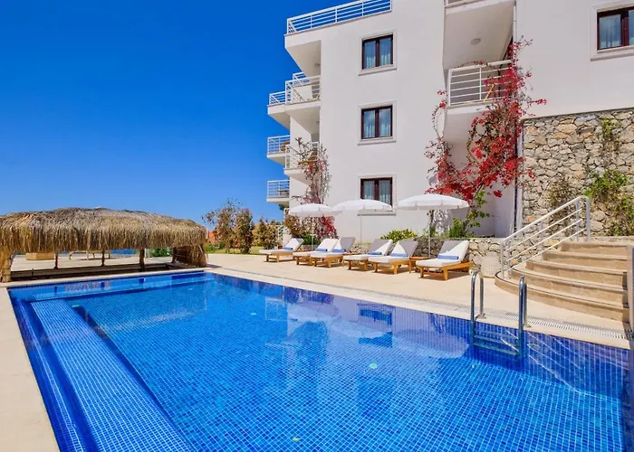 Highclere And (adults Only) מלון פאראליה