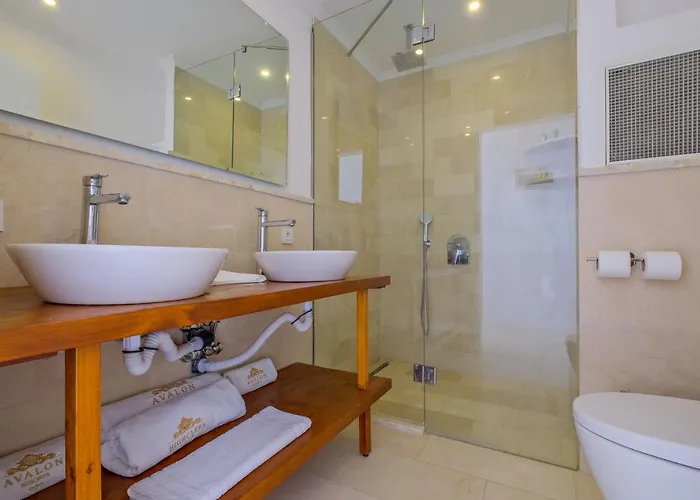 Highclere And (adults Only) Faralya