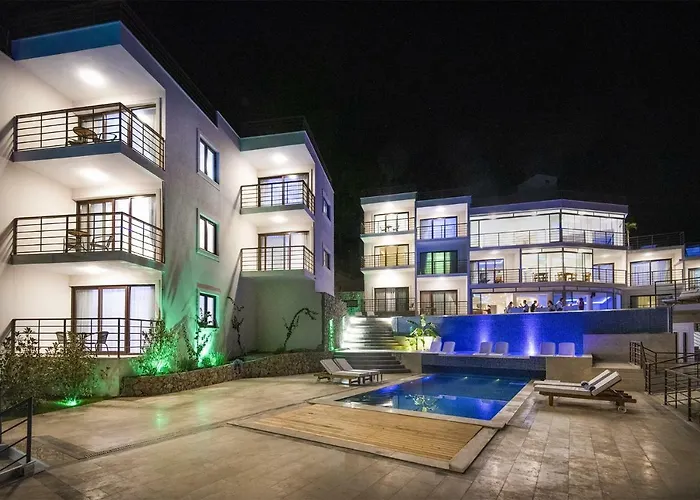 Highclere And (adults Only) Hotel